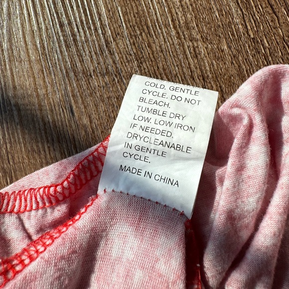 𝐒𝐡𝐞𝐢𝐧 𝐑𝐞𝐝 𝐅𝐥𝐨𝐫𝐚𝐥 𝐂𝐫𝐨𝐩 𝐓𝐨𝐩 - Picture 5 of 5